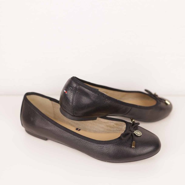 Tommy Hilfiger sort skind ballerina NY! str. 41 (N100)