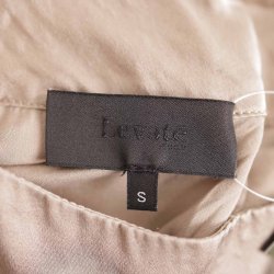 Levet&ecirc; beige bluse 92%silke NSN G51 str. S (13)