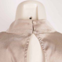 Levet&ecirc; beige bluse 92%silke NSN G51 str. S (13)