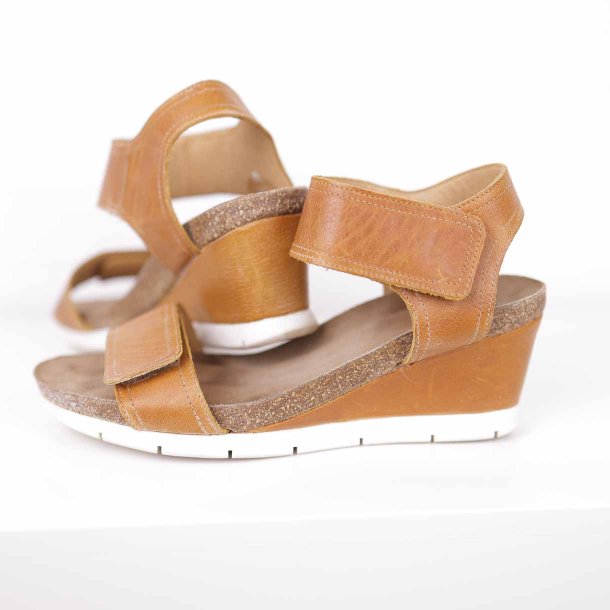 Cashott sandalsko camel kilehl GMB str. 39 (18)
