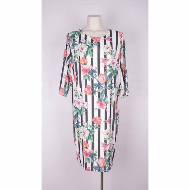 Dranella dress viscose/poly mix NSN G56 XL (19)