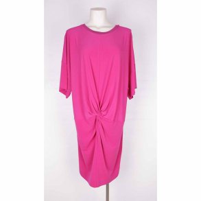 By Malene Birger cerise kjole str m  (20)