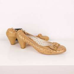 Retro sko i guldfarvet str 41 (20)