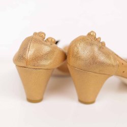 Retro sko i guldfarvet str 41 (20)