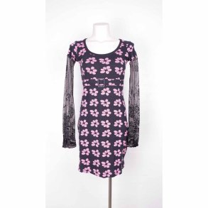 Margot sort str s lagt op l 89 (22)