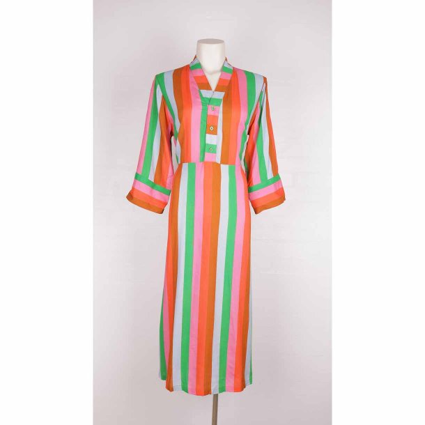 Danef stribet kjole. viscose M g 53cm. ny (24)