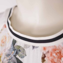 Summum bluse. 100% viscose. str. 38. g 52cm.  (24)