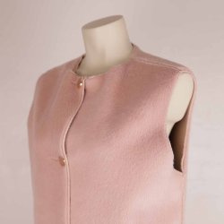 Pelsvest lang m lommer rosa plys, g 2 x 55 L (25)