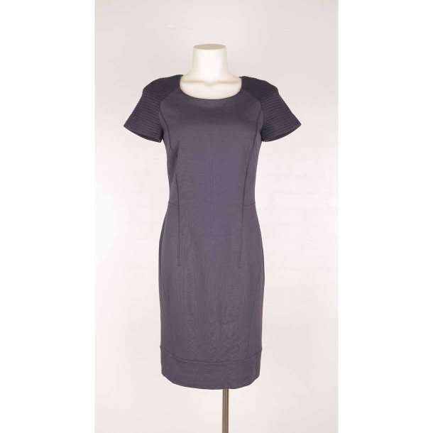 Luisa Serano kort kjole navy fed viscose NSN 36 (28)