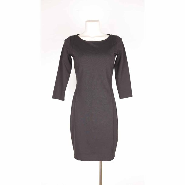 Filippa K kort sort kjole fed viscose punto NSN L (28)