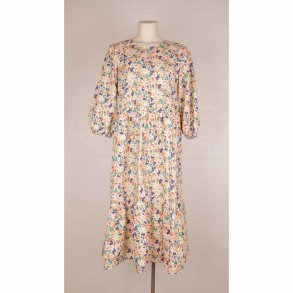 Culture kjole str.M i fine forrs farver (3)