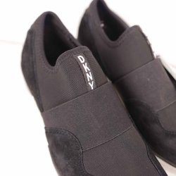 DKNY sneakes str.38 sort (3)