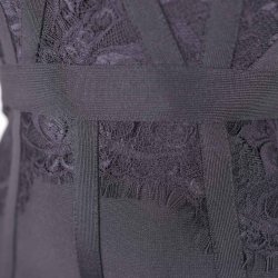 ZARA sort kjole slimfit m detaljer og blonder XS (43)