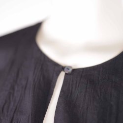 Heartmade sort silke skjorte m vidde i rmer 38  (43)