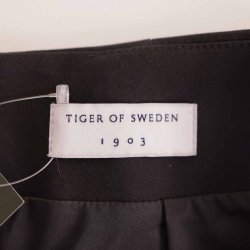 Tiger of Sweden kort sort nederdel stretch str. 40 (43)