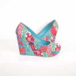 Desigual pumps 38 (lille), blomstr. kilehl, NYE (5)