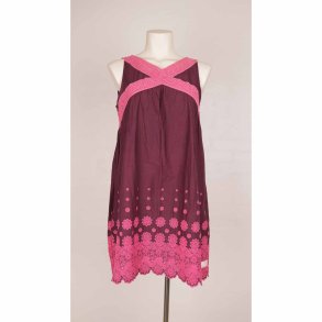 Odd Molly kjole str 2=M/L. Lilla bom. broderi. Fin (5)