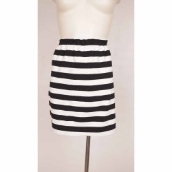 Mixed kort nederdel XXL/44 cm sort/hvid jersey  (5)