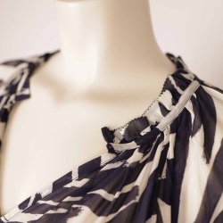 Part Two ciffon bluse creme/navy 100%viscose 36 (N65)