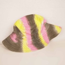 Ganni stor bllehat m trykknap colourfull  (7)