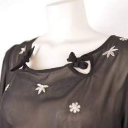 Gustav let organza kjole kort m sld brodering L (8)