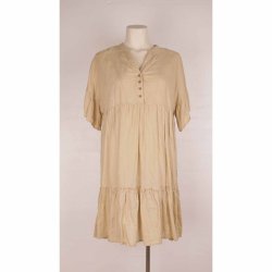 Claire kort vid kjole beige hr i etager som ny 38 (8)