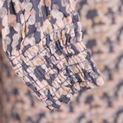 In Front bluse rosa/gr/navy bobble print M  (B1)