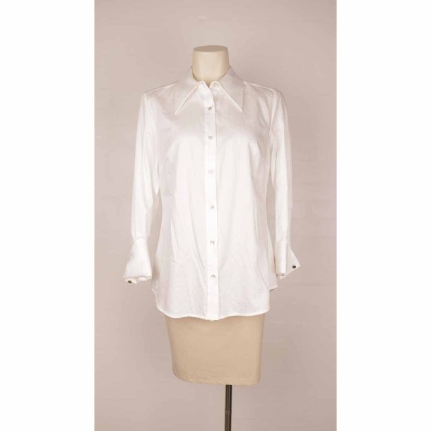 PBO lang smal hvid skjorte m manchetter 38 (B1)
