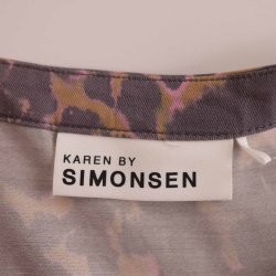 Karen by Simonsen kort kjole gr/rosa camo M (B1)