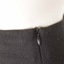 Moves s�t m jakke + nederdel sort/creme 36 (N94)